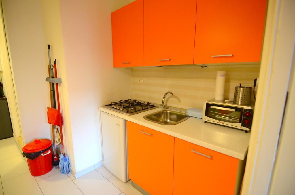 Shine Apartment Napoli Bagian luar foto